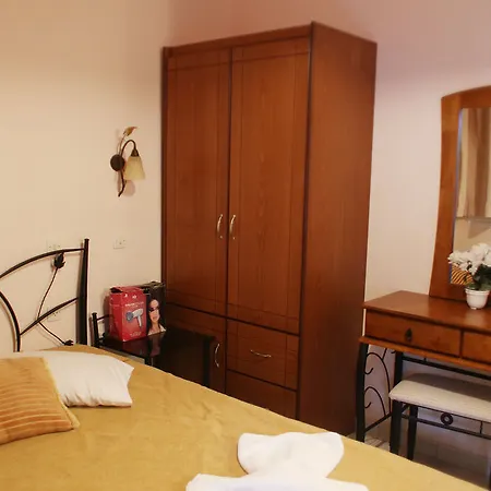 Bella Vista Aparthotel 3*